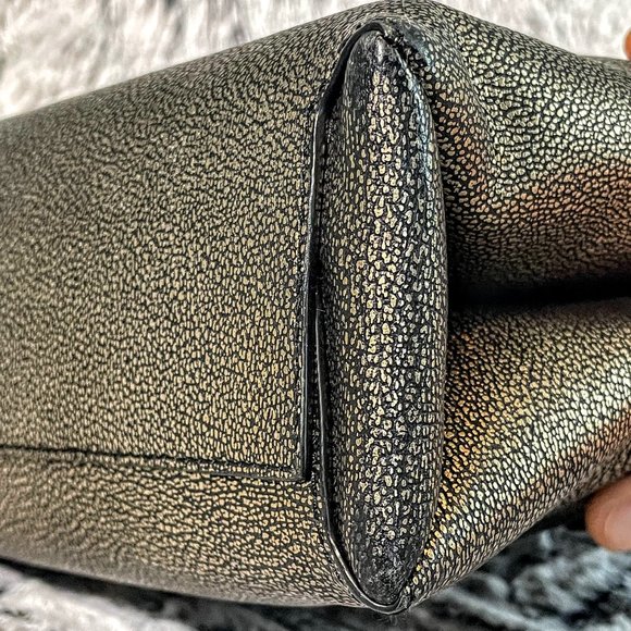 GUC - COACH MINI TURNLOCK BOROUGH BAG W/WOVEN CHAIN IN METALLIC LEATHER (33619) - Picture 6 of 13